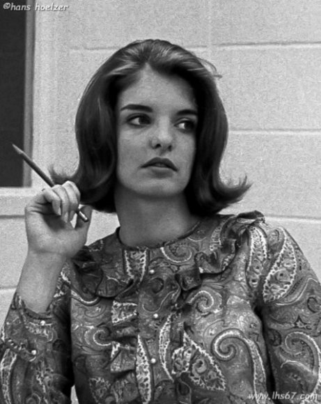 1966_5-12_Candy_Folk_2