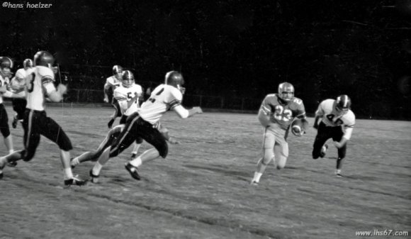 1966_9-25_Football_McCulley_1